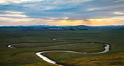 人气动画《我独自升级》改编游戏11月17日上线Steam！售价188元